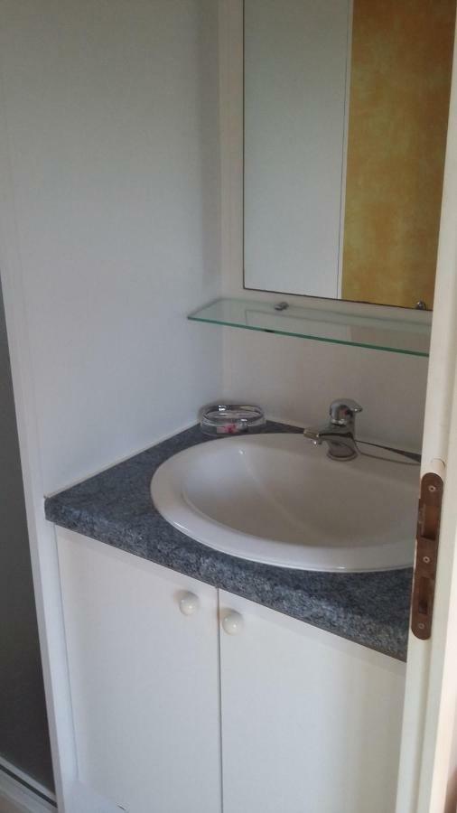 Mobile Home A Луаннек Экстерьер фото